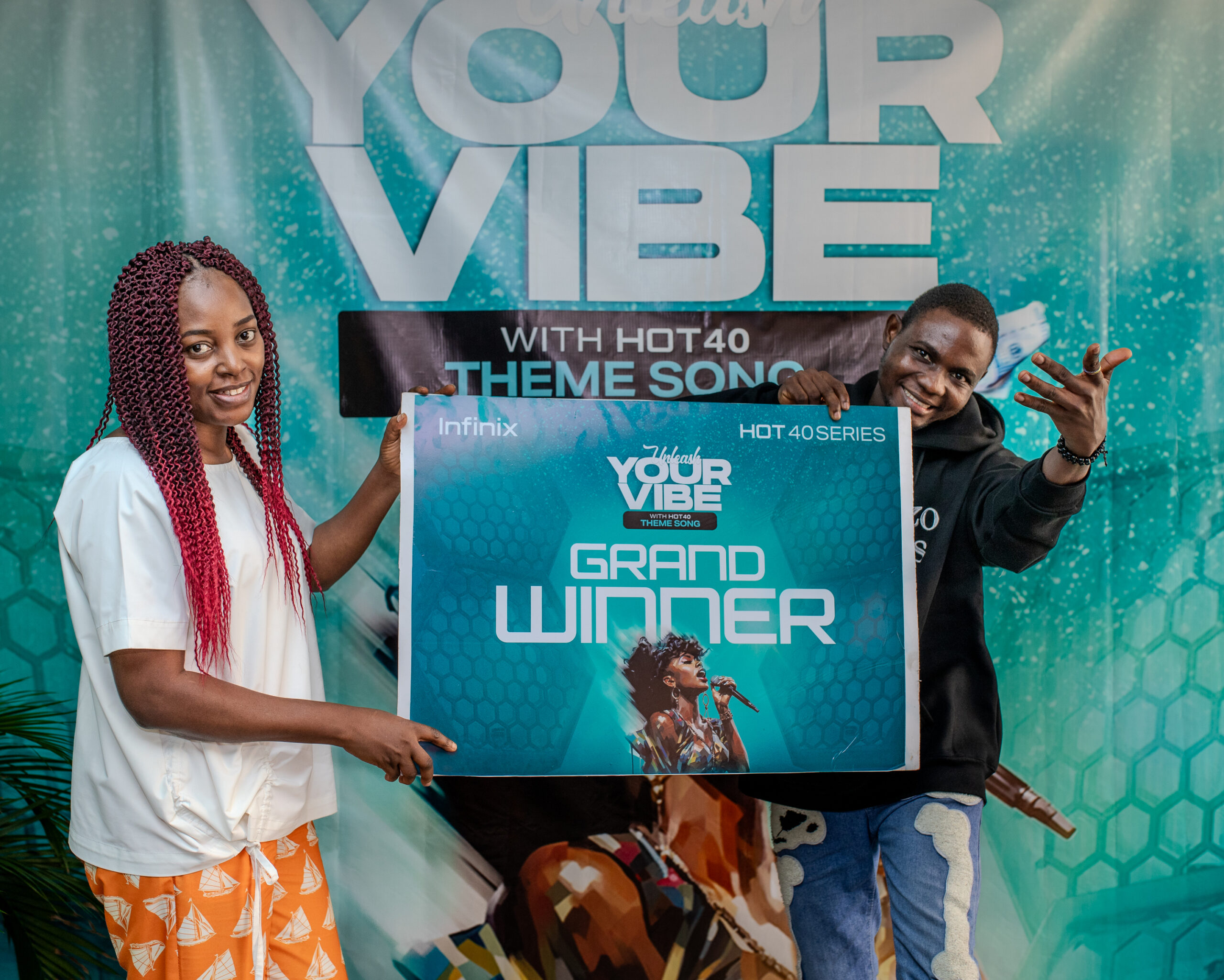Infinix Nigeria rewards winners of #Vibewithhot40song competition