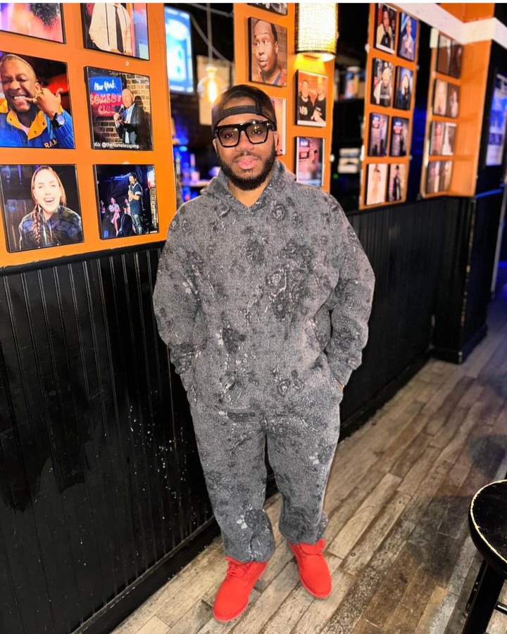 [VIDEO] Lamboginny rolls on the floor on becoming US citizen